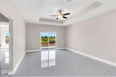 917 Margaret Ave S, Lehigh Acres, FL 33974 - Photo 8