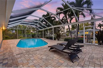 1590 Sandpiper St, Naples, FL 34102 - Photo 2