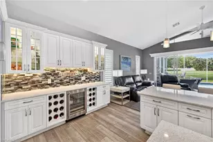 9512 Mariners Cove Ln, Fort Myers, FL 33919 - Photo 10