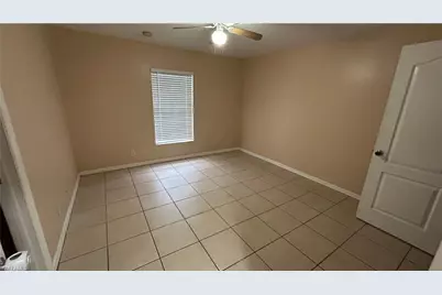 3902 23rd St SW, Lehigh Acres, FL 33976 - Photo 6