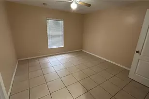 3902 23rd St SW, Lehigh Acres, FL 33976 - Photo 6