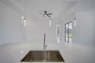 880 Aldrich St E, Lehigh Acres, FL 33974 - Photo 10