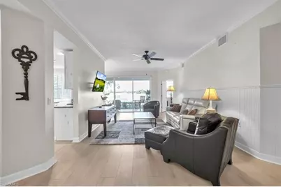 3000 Meandering Way #101, Fort Myers, FL 33905 - Photo 4