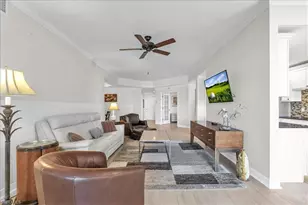 3000 Meandering Way, Fort Myers, FL 33905 - Photo 8