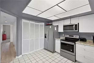 4728 Orange Grove Blvd, North Fort Myers, FL 33903 - Photo 4