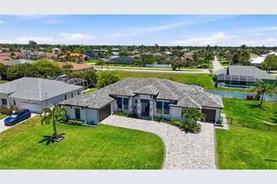 4009 SW 25th Pl, Cape Coral, FL 33914 - Photo 2