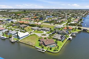 4009 SW 25th Pl, Cape Coral, FL 33914 - Photo 6