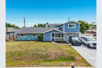 2212 Crystal Dr, Fort Myers, FL 33907 - Photo 1