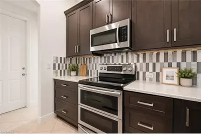 2138 Barbados Ave, Fort Myers, FL 33905 - Photo 16