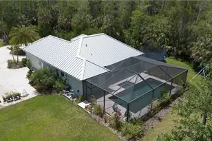 421 35th Ave NE, Naples, FL 34120 - Photo 8