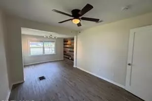 285 Ave H NW, Moore Haven, FL 33471 - Photo 12