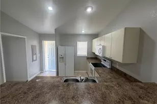 4535 26th St SW, Lehigh Acres, FL 33973 - Photo 4