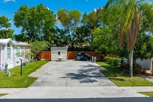 1022 Crystal Lake Dr, Naples, FL 34120 - Photo 1