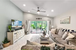 10523 Carolina Willow Dr, Fort Myers, FL 33913 - Photo 12