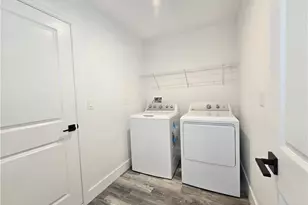 2106 Basin St, Port Charlotte, FL 33952 - Photo 8