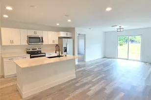 2106 Basin St, Port Charlotte, FL 33952 - Photo 4