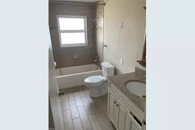 724 Sesame Ct, Cape Coral, FL 33904 - Photo 10