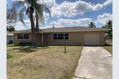 724 Sesame Ct, Cape Coral, FL 33904 - Photo 1