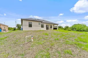 548 Long Island St E, Lehigh Acres, FL 33974 - Photo 34