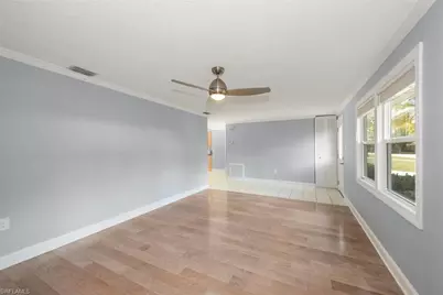 4639 Robin Ave, Naples, FL 34104 - Photo 8