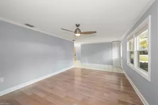 4639 Robin Ave, Naples, FL 34104 - Photo 8