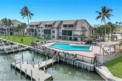 896 Buttonwood Dr #108, Fort Myers Beach, FL 33931 - Photo 1
