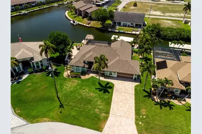 1302 SW 47th St, Cape Coral, FL 33914 - Photo 48