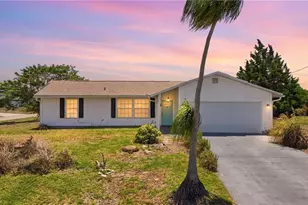 18 NW 26th Terrace, Cape Coral, FL 33993 - Photo 2