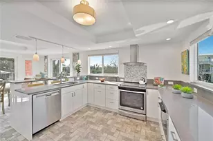 2499 Harbour Ln, Sanibel, FL 33957 - Photo 12