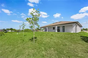 3813 1st St SW, Lehigh Acres, FL 33976 - Photo 28