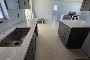 18448 Iris Rd, Fort Myers, FL 33967 - Photo 6