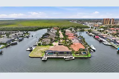 1506 Hermitage Ln, Cape Coral, FL 33914 - Photo 8