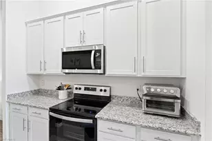 1900 NW 21st Terrace, Cape Coral, FL 33993 - Photo 6