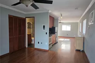 8162 Country Rd, Fort Myers, FL 33919 - Photo 6