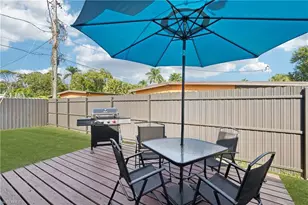 92 Oak St, North Fort Myers, FL 33903 - Photo 28