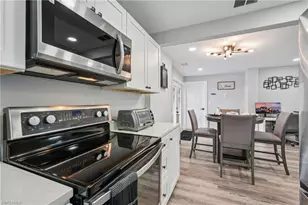 92 Oak St, North Fort Myers, FL 33903 - Photo 12
