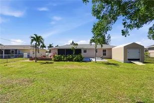 2111 NE 25th St, Cape Coral, FL 33909 - Photo 22