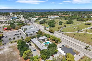 1560 Colonial Blvd, Fort Myers, FL 33907 - Photo 20