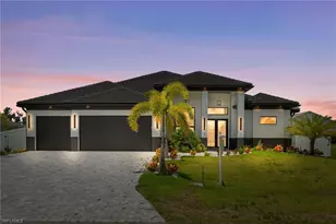 10 SW 33rd Ave, Cape Coral, FL 33991 - Photo 2
