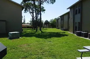 4777 Orange Grove Blvd, North Fort Myers, FL 33903 - Photo 12