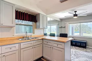 5840 Acla Vista Dr, Punta Gorda, FL 33950 - Photo 12