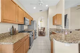 5626 Cape Harbour Dr, Cape Coral, FL 33914 - Photo 4