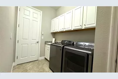 14261 Mindello Dr, Fort Myers, FL 33905 - Photo 18