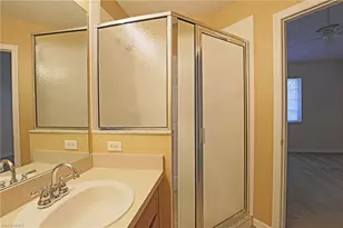 8029 Casa Palermo Cir, Fort Myers, FL 33966 - Photo 20
