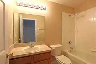 8029 Casa Palermo Cir, Fort Myers, FL 33966 - Photo 16