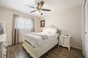 425 SW 43rd Ln, Cape Coral, FL 33914 - Photo 18