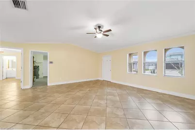 14 SW 33rd Ave, Cape Coral, FL 33991 - Photo 6