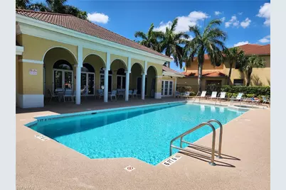 4293 Bellasol Cir #2513, Fort Myers, FL 33916 - Photo 2