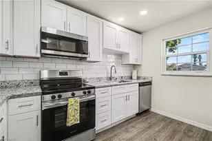 1382 Myerlee Country Club Blvd, Fort Myers, FL 33919 - Photo 6