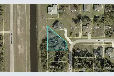 4200 Loraine Ave S, Lehigh Acres, FL 33976 - Photo 1
